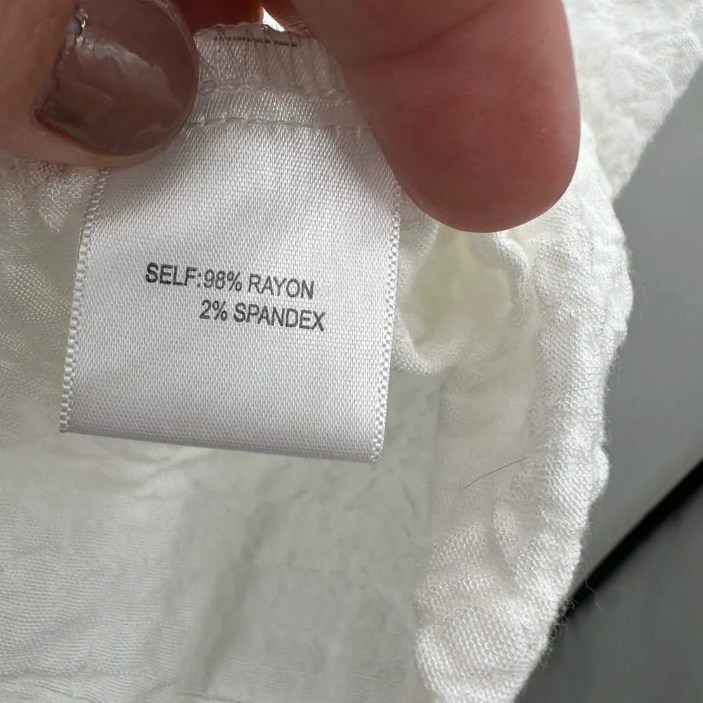 JANE & DELANCEY white shirt sleeve lightweight blouse.  SMALL - Picture 6 of 10